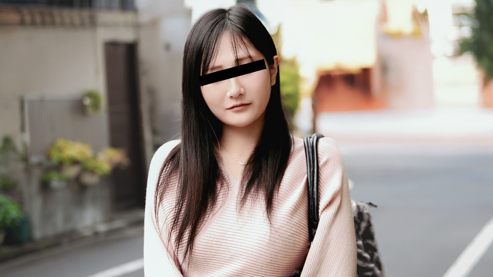 根本ゆい 休日のキャバ嬢と意識吹っ飛ぶ系の大量中出し